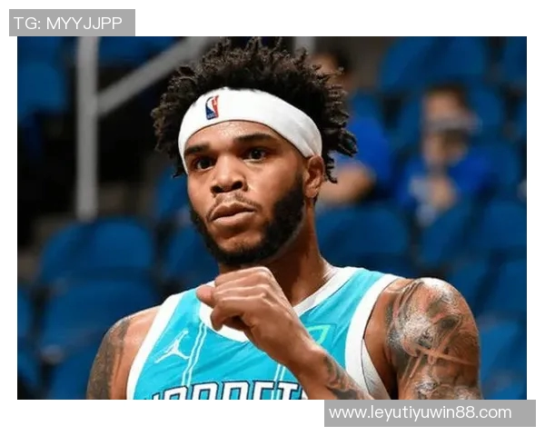 迈尔斯布里奇斯表现平平16投6中仅得15分5篮板三分球命中率不足三成